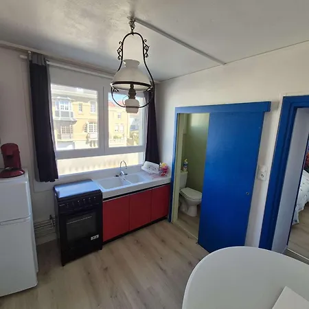 T2 De 20m² Face A La De Berck-sur-mer, Avec Et Ascenseur - Fr-1-674-48 Berck