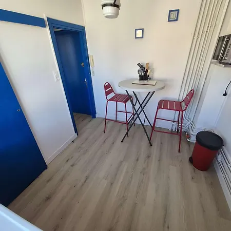 T2 De 20m² Face A La De Berck-sur-mer, Avec Et Ascenseur - Fr-1-674-48 Apartament *