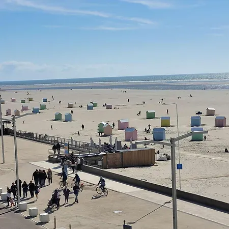 T2 De 20m² Face A La De Berck-sur-mer, Avec Et Ascenseur - Fr-1-674-48 Apartament *